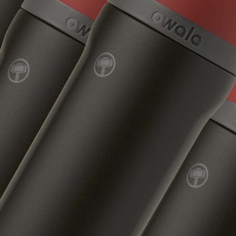 Owala 24oz Marvel Stainless Steel 水筒 黒 | CKW7263GI